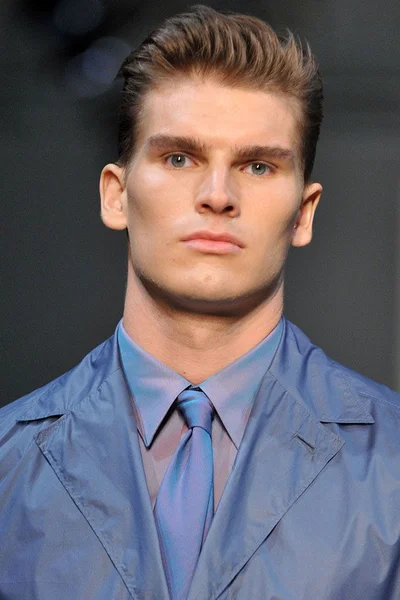 Look 62